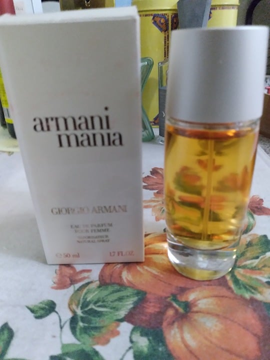 Giorgio Armani Mania Pour femme
