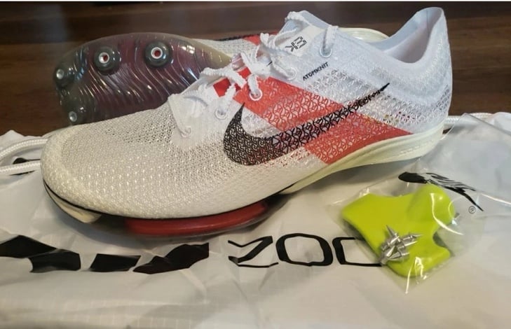 NEW Nike Air Zoom Victory EK Eliud Kipchoge Track Spikes Mens Size 8 FJ0668-100