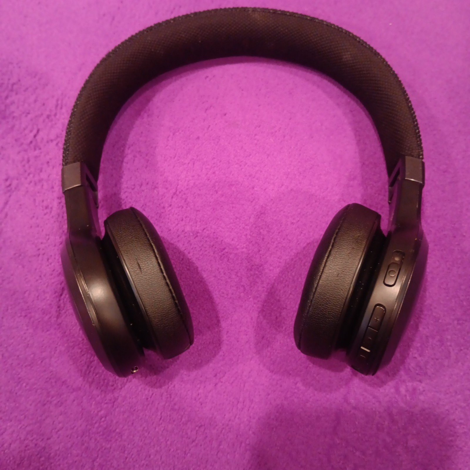 JBL headphones