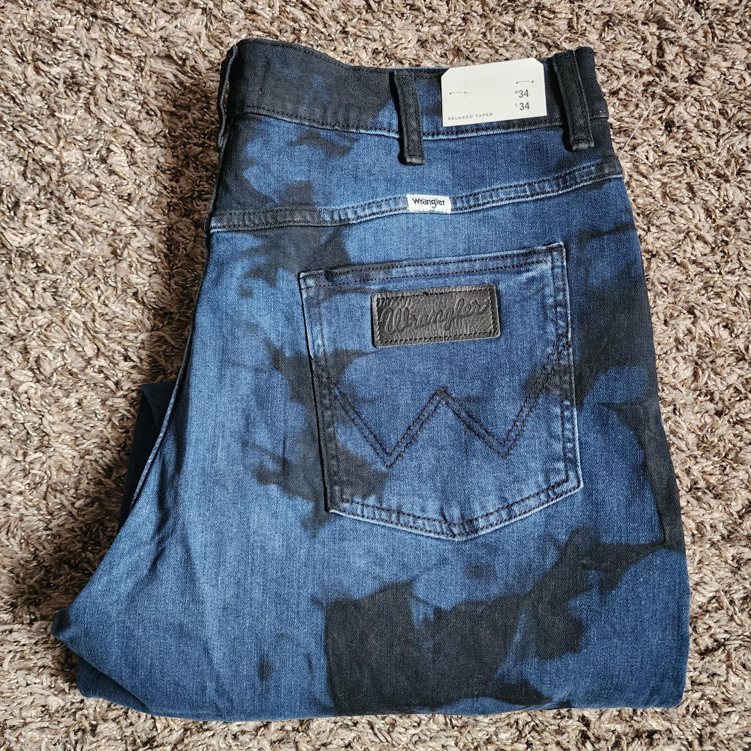 NWT Wrangler Blue Tie Dye Relaxed Taper Cotton Jeans 34W 34L