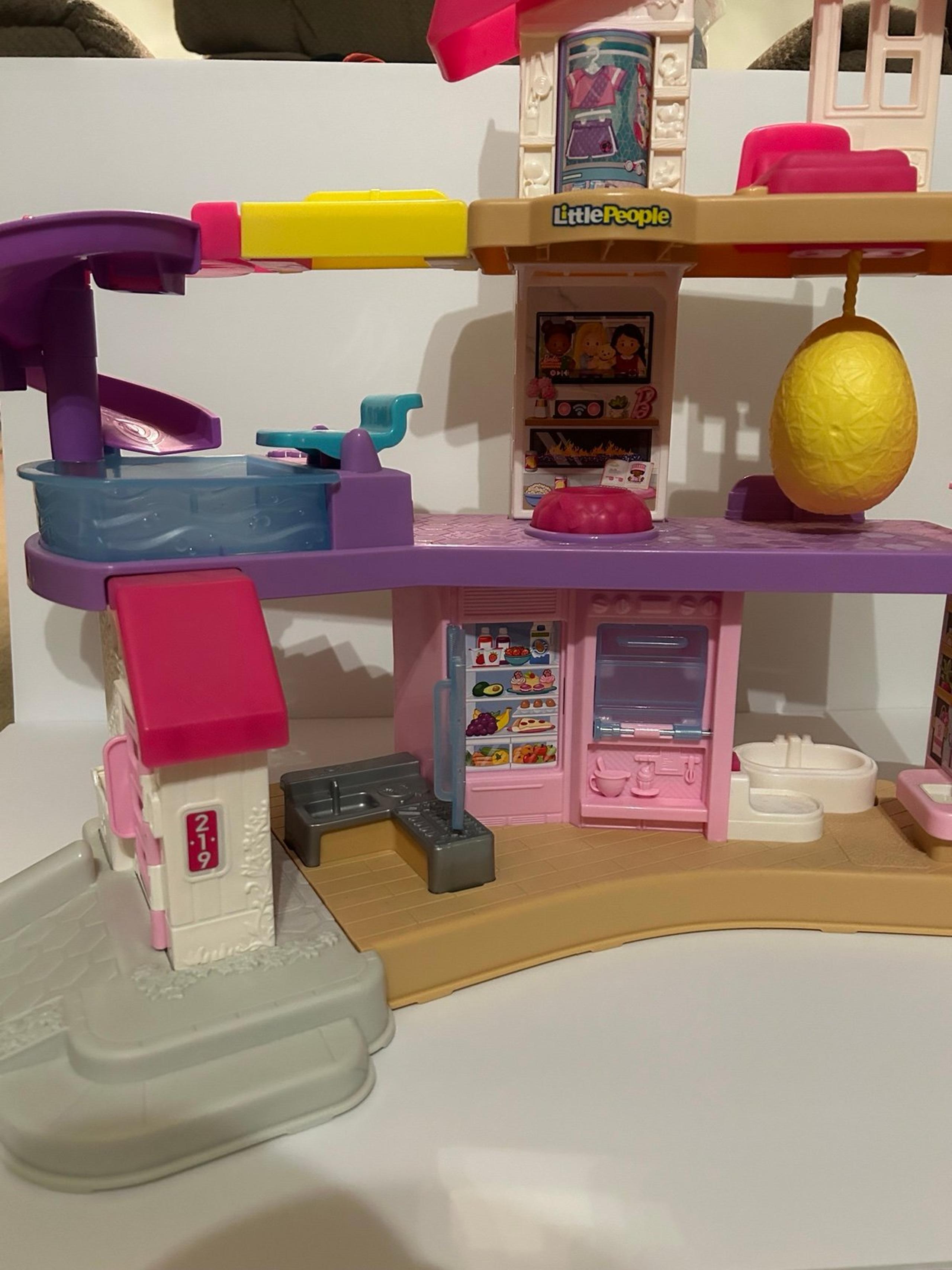 Barbie the Movie Dreamhouse mini dollhouse playset