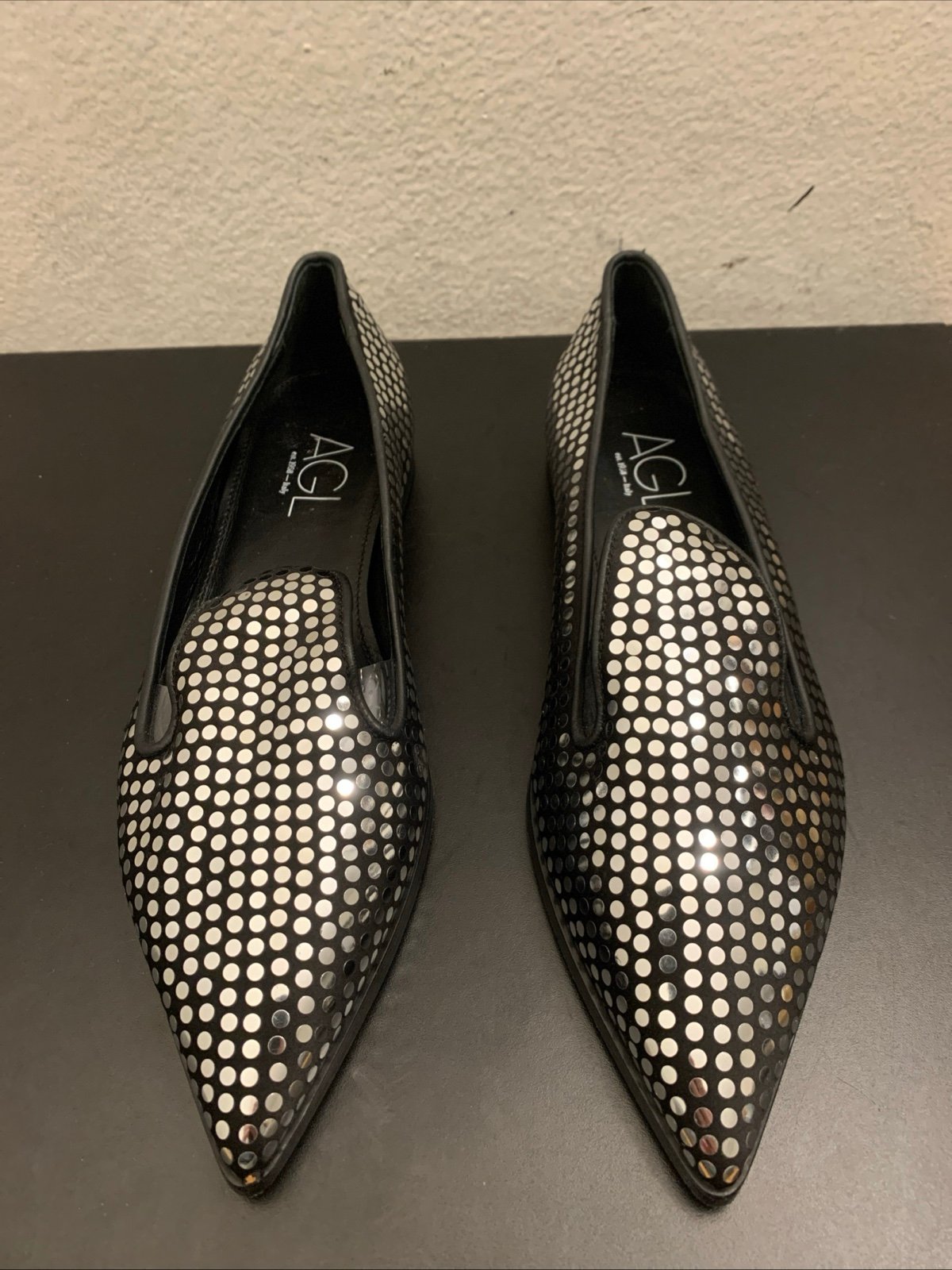 AGL Rei Paille Pointed Toe Ballet Flats Black Satin Sequin Sliver 545 Sz 39/9
