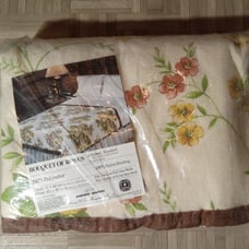 Vintage Bouquet Of Roses Printed Blanket