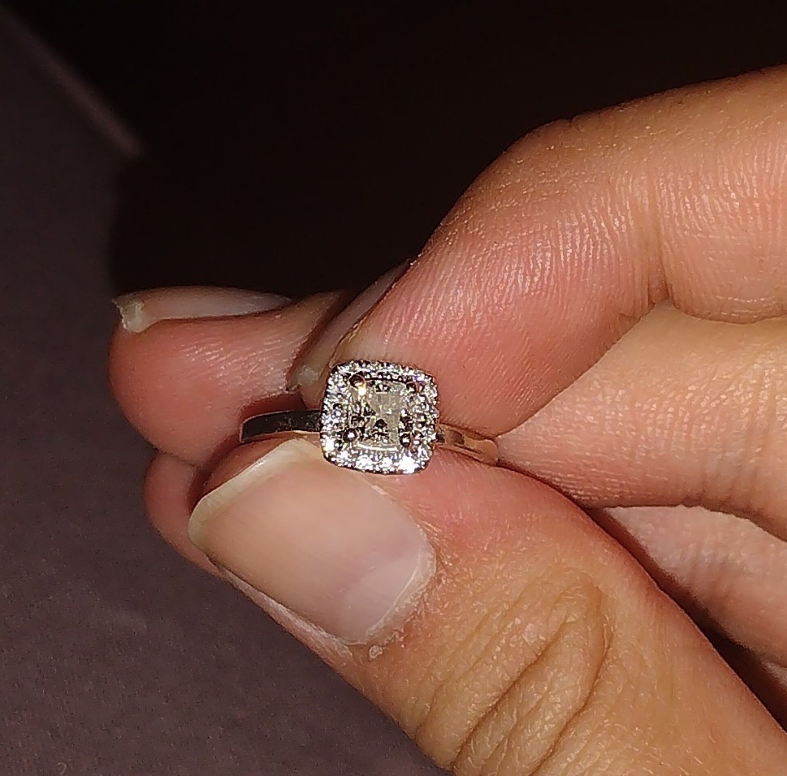 14k white gold natural diamond ring