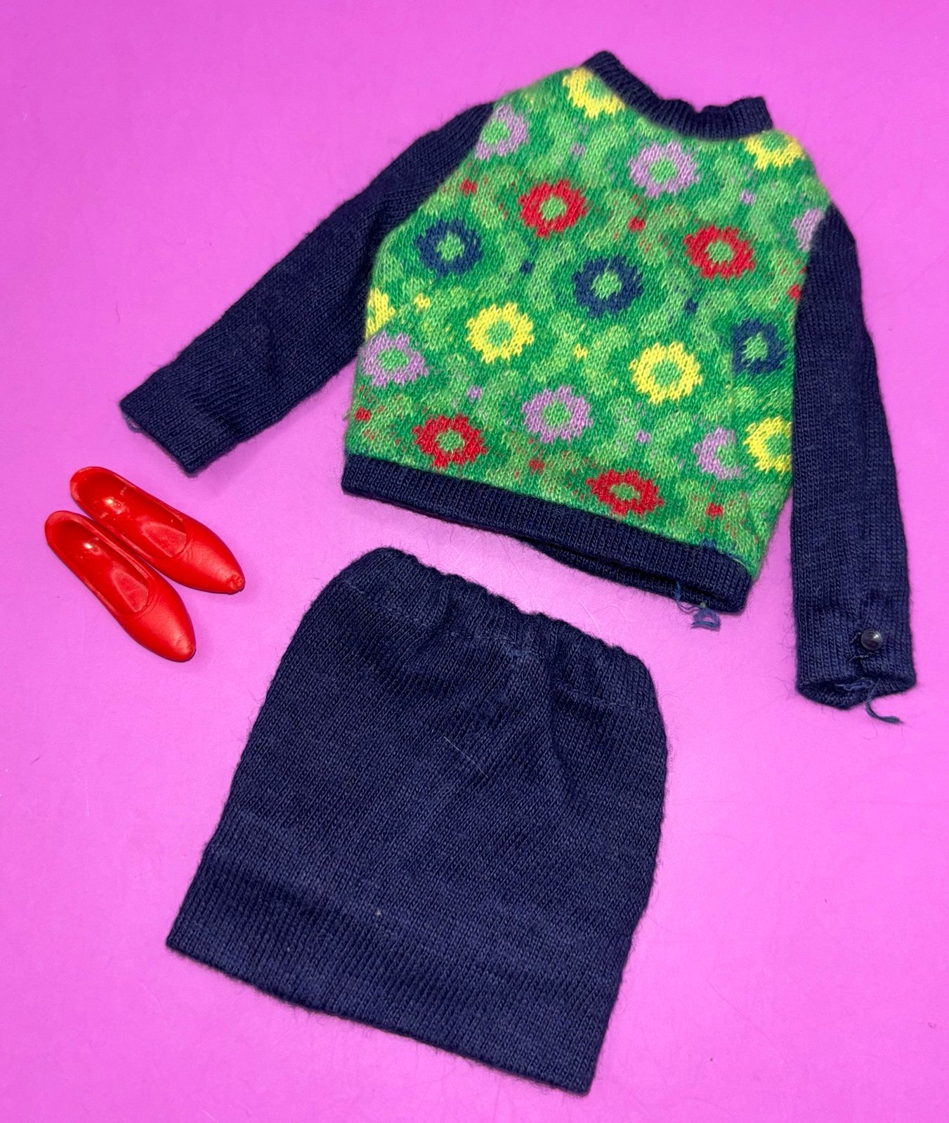 Vintage Barbie #1621 Knit Hit Navy Blue Green Sweater Skirt & Red Shoes Japan