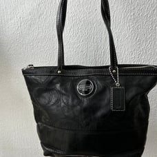 Coach Authentic Patent Leather Black Front Logo Shoulder Bag Handbag Purse Tote