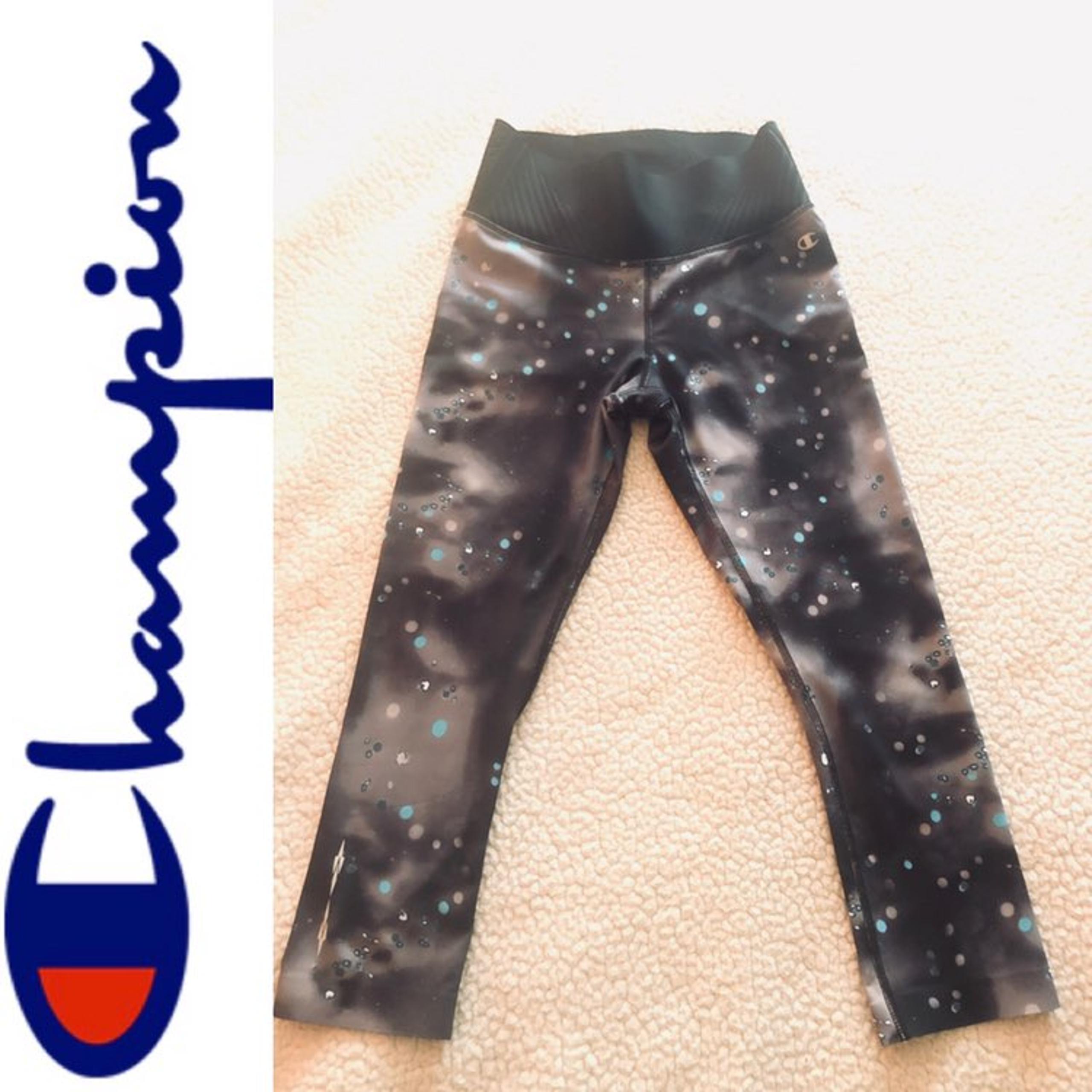 Champion Women’s Run Printer Capri