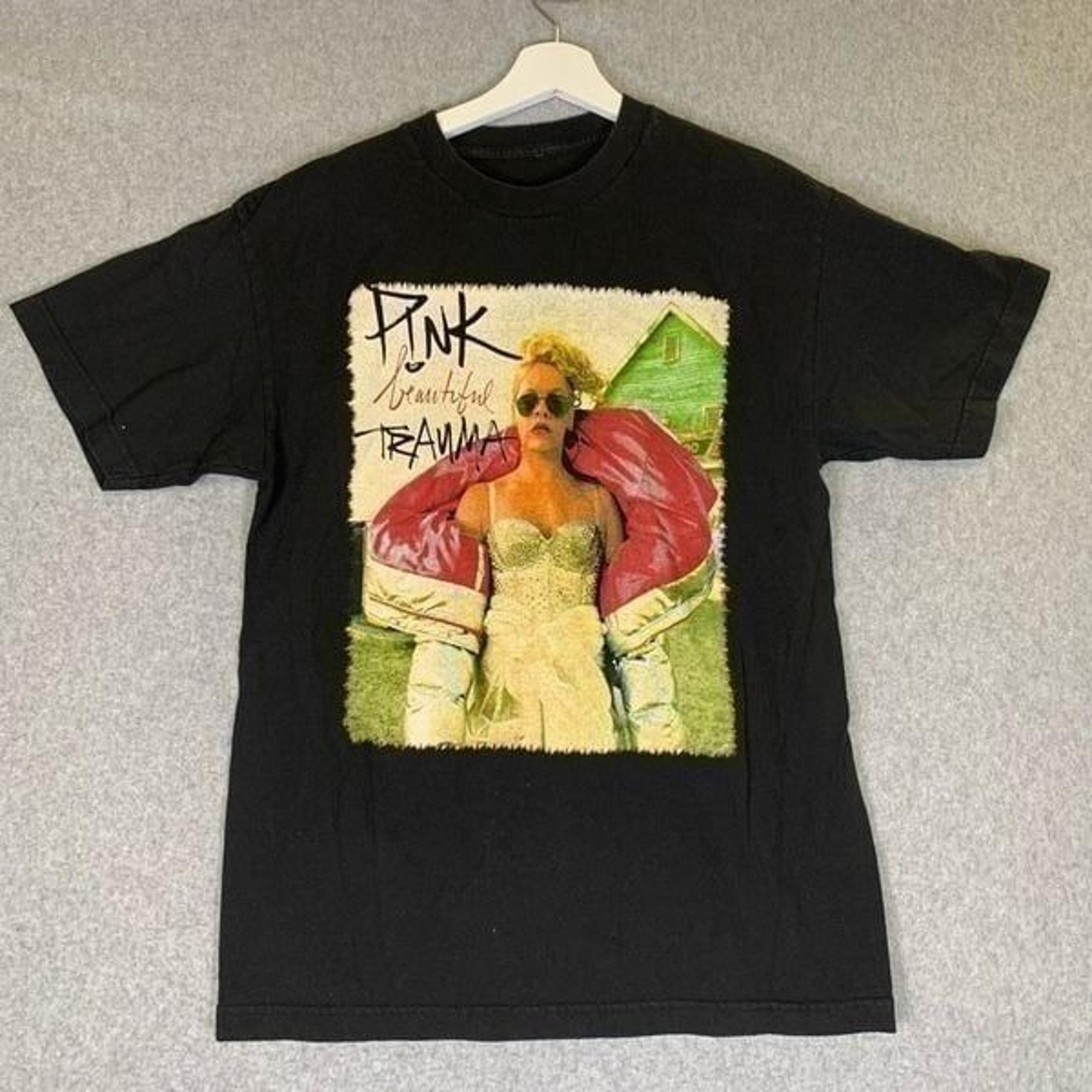 Pink Mens Size Small Trauma Tour Graphic Tee T Shirt Black Short Sleeves