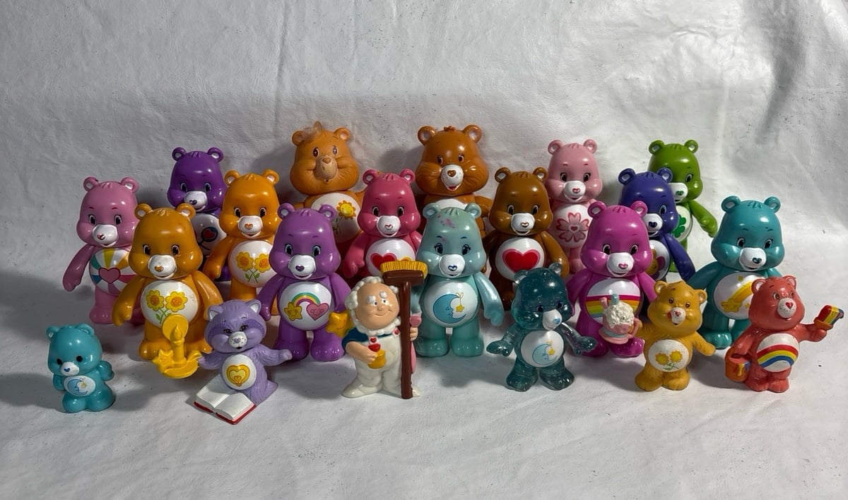 Care Bears Figures Moveable Arms 3" TCFC Mixed Lot Of 21 Pre-Owned