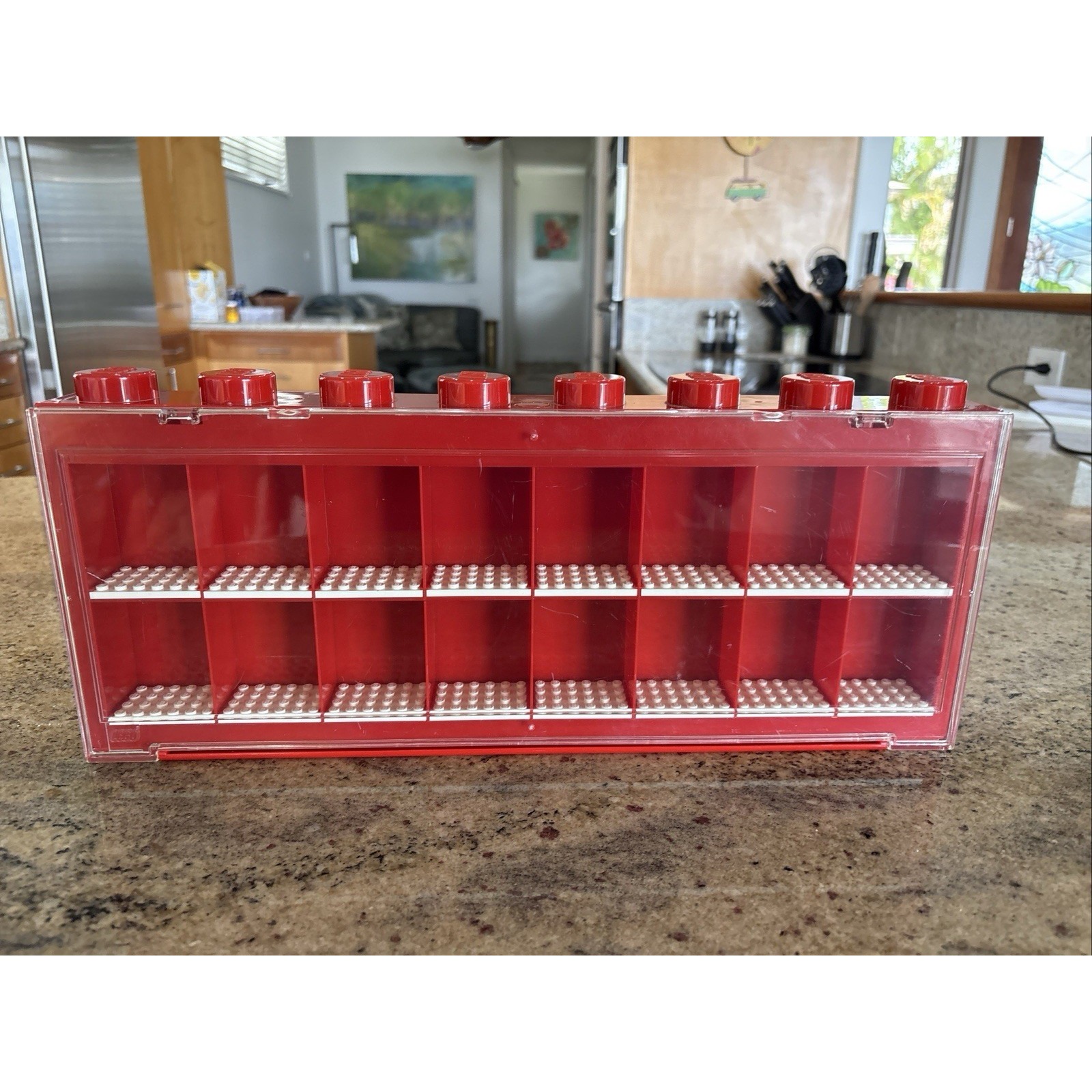 Lego Minifigures Display Case Holds 16 Wall Hangable Red 2013 Figures Shelf