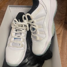 Jordan retro 11