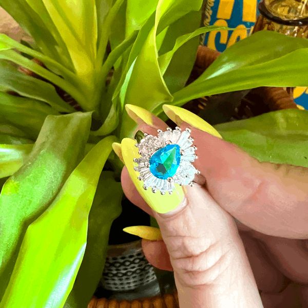 Heirloom Pear Cut Blue Topaz Cocktail Ring Size 8.25