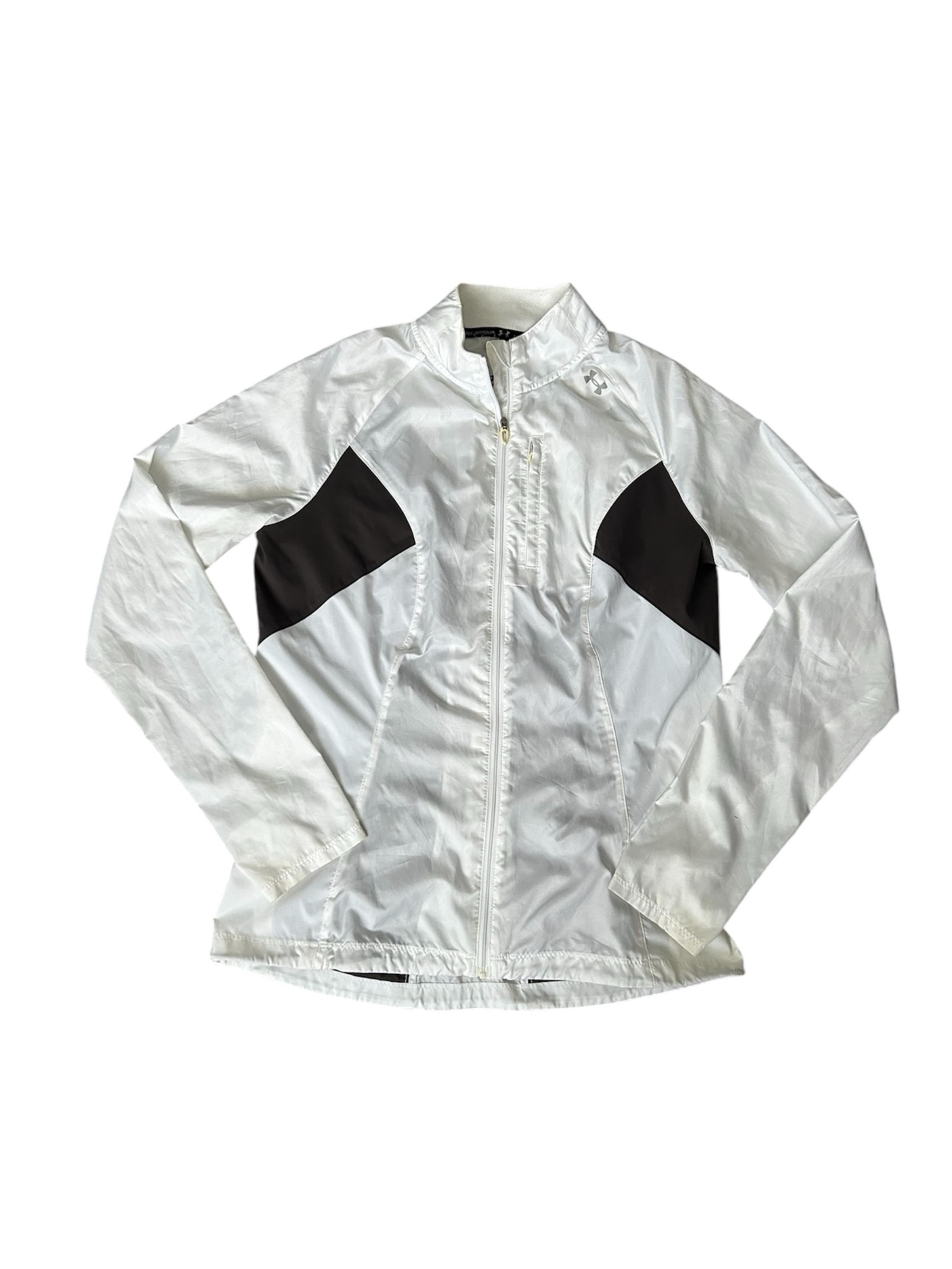 Under Armour women’s all season lightweight windbreaker size medium