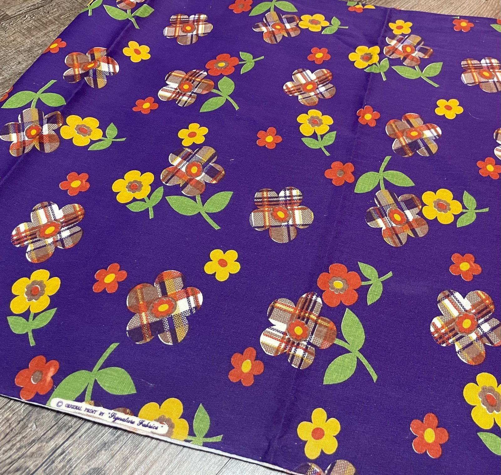 1970’s Funky Vintage Flower Power Floral Fabric