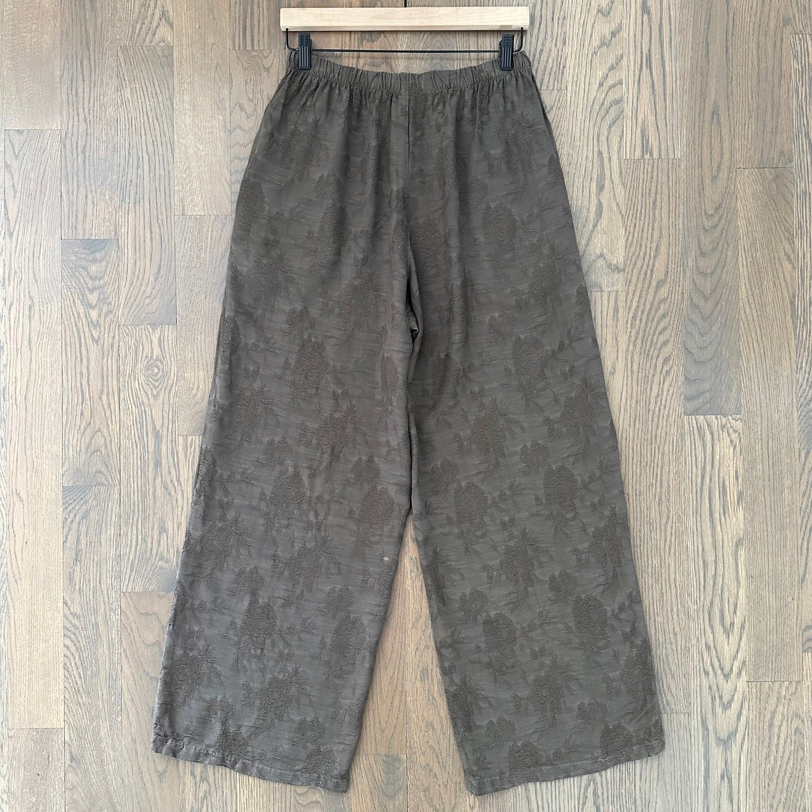 CP Shades Floral Brocade Jacquard Elastic Waist Wide Leg Pant Mocha Brown Medium - detail