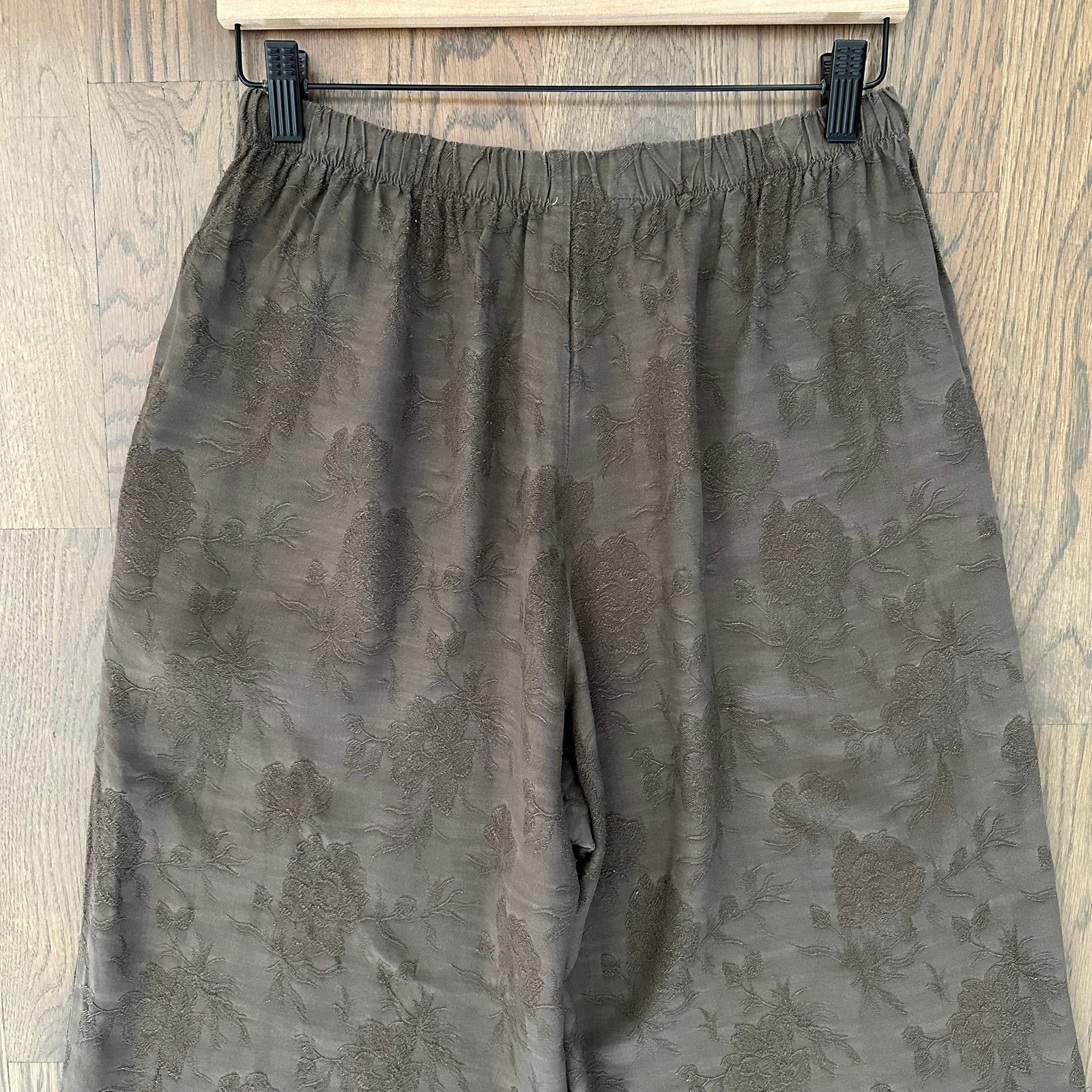 CP Shades Floral Brocade Jacquard Elastic Waist Wide Leg Pant Mocha Brown Medium - detail