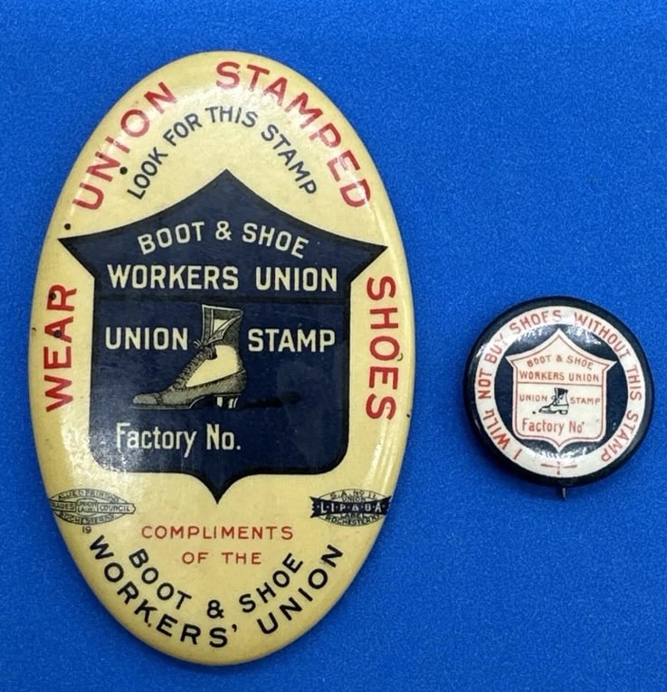 Vintage Wear Union Stamped Shoes Advertising Celluloid Pocket Mirror & Pin