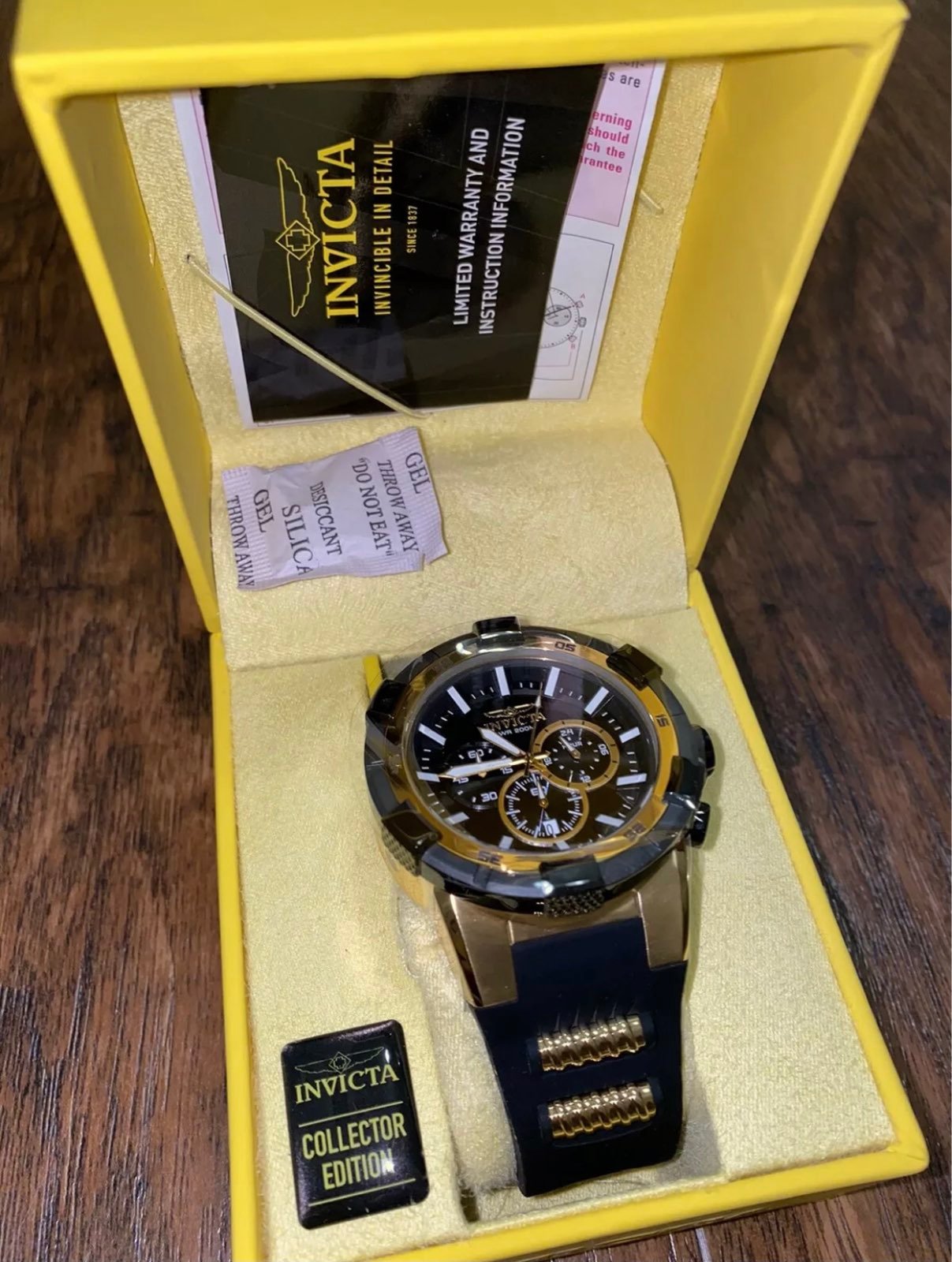 Invicta Polyurethane Watches for Men | Mercari Invicta Polyurethane Watches for Men | Mercari
