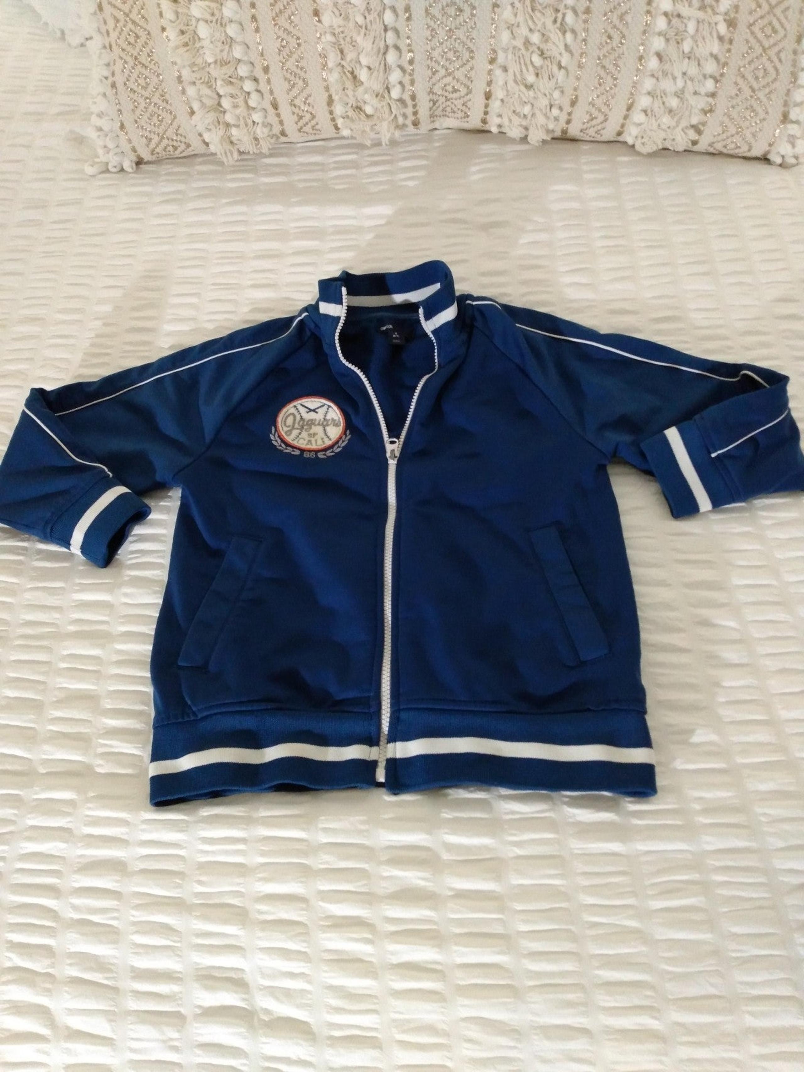 Gap Kids blue jacket with baseball detail. Boys Size 6/7 small. Great!!