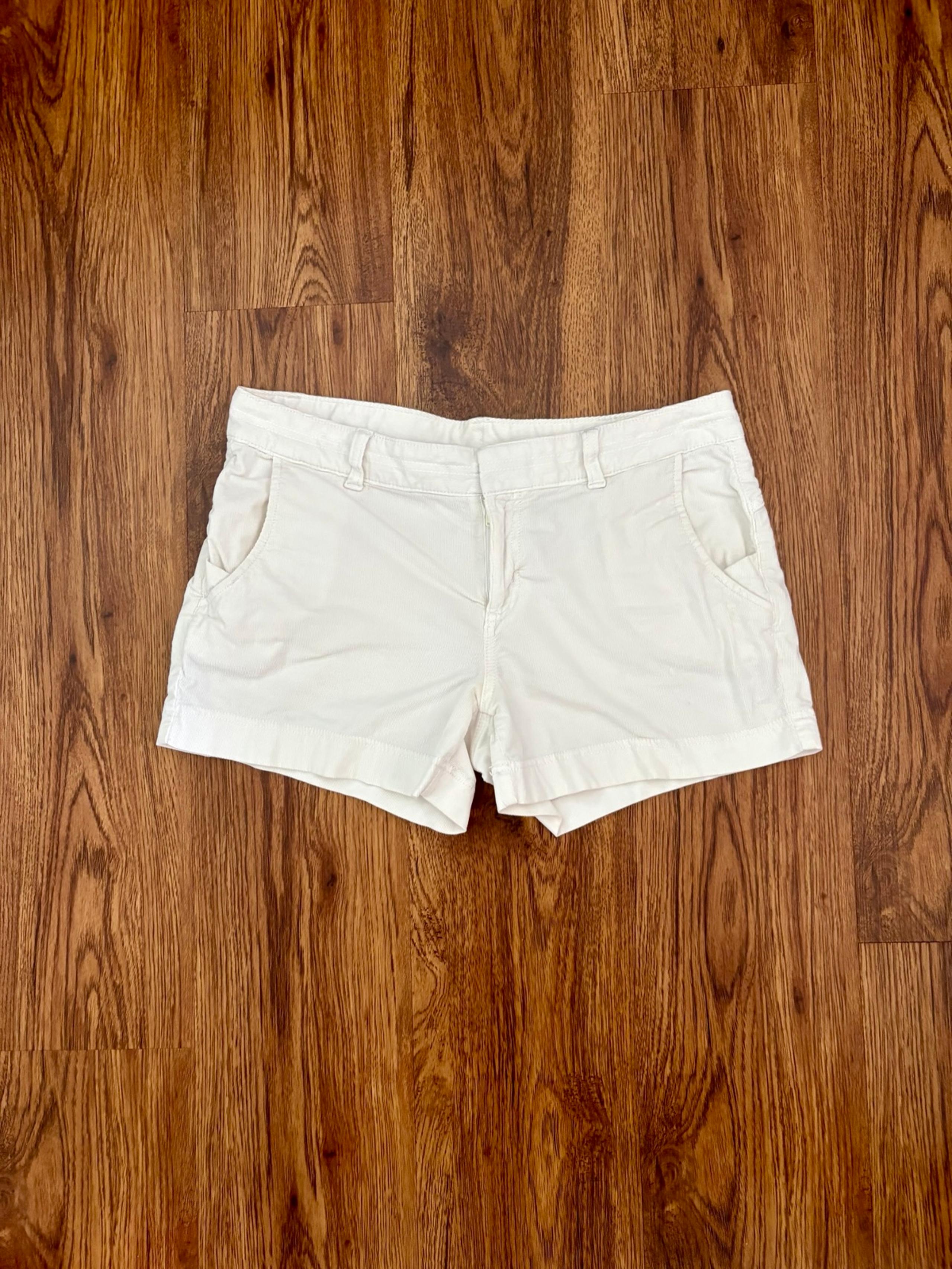 Athleta Pica White Corduroy Shorts - Size 8