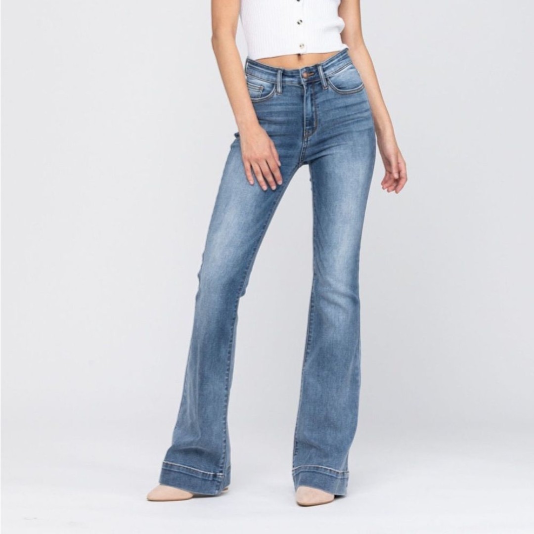 Judy Blue High Rise Trouser Flare Jeans Medium Stone Wash Stretch Size 11 / 30