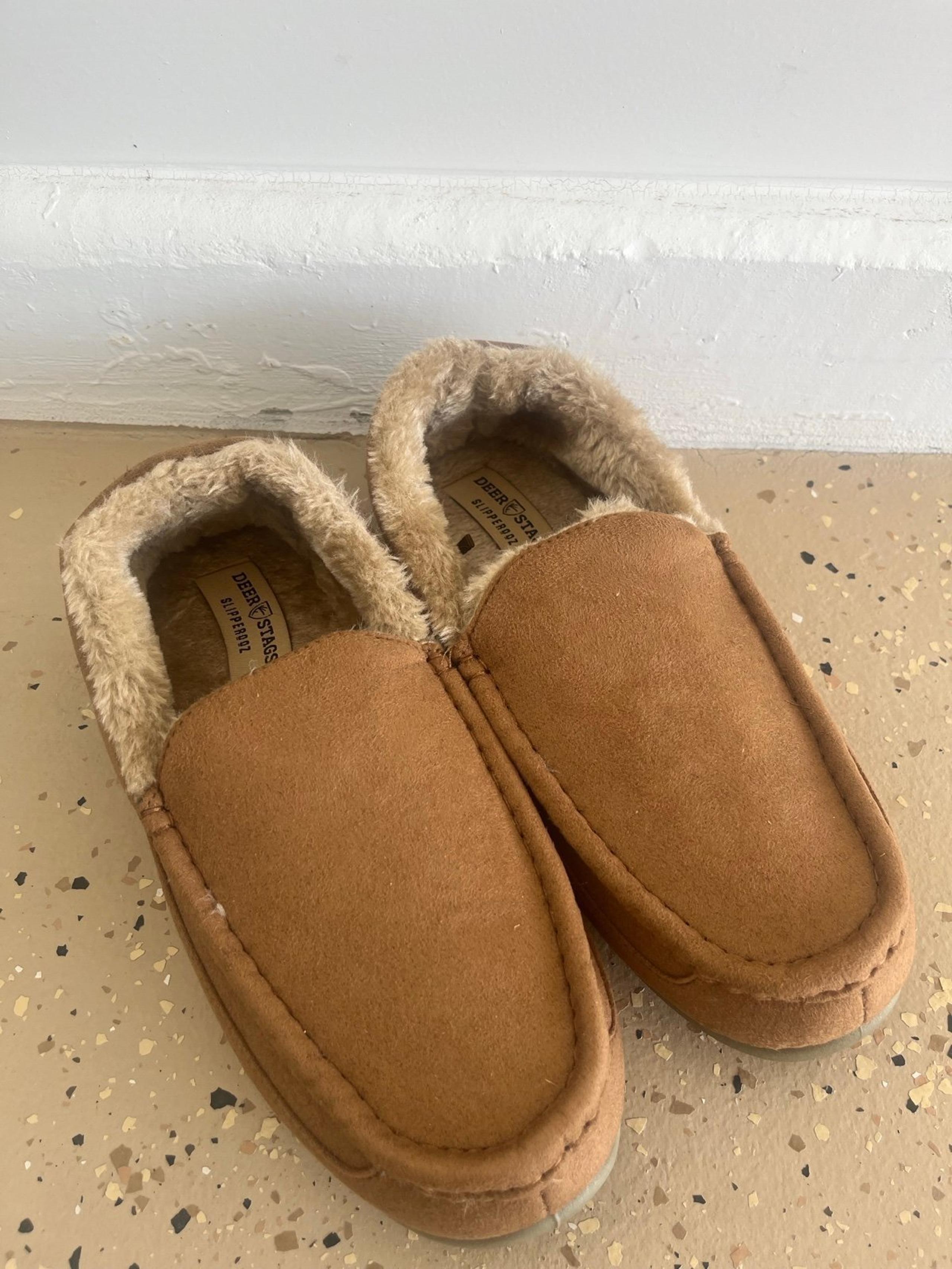 Deer Stags Moccasin Shoes Women’s Size 9