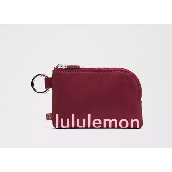 Lululemon Clippable Card Pouch