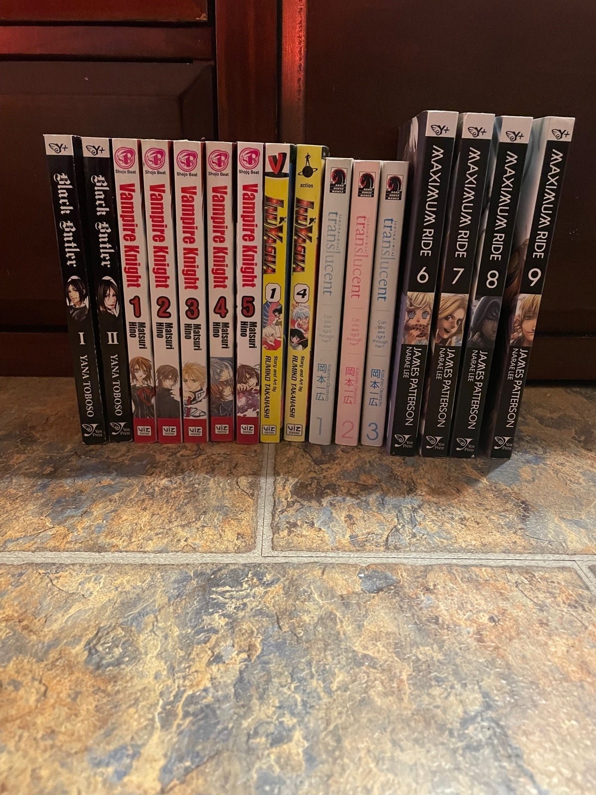 Manga/graphic novel Lot