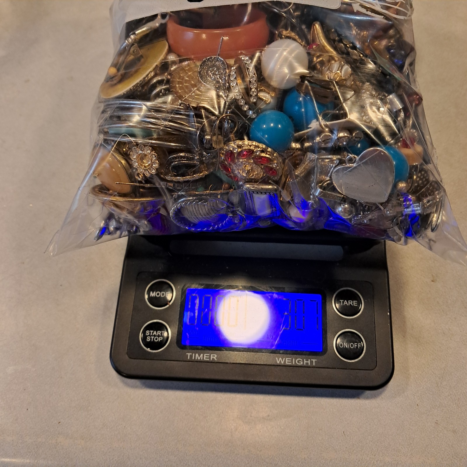 3 lbs earrings
