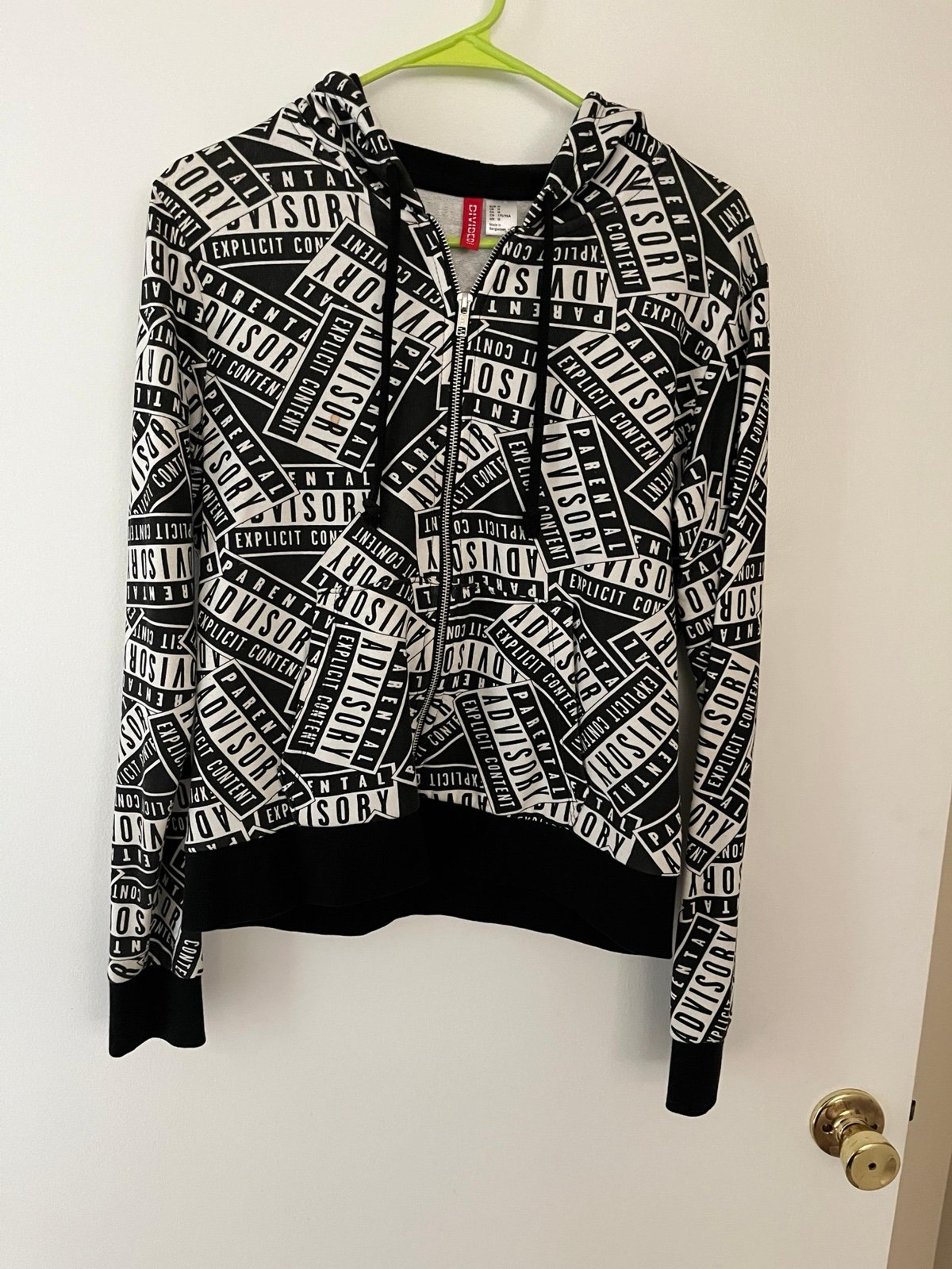 Divided Women’s Parental Advisory Hooded Zip-Up Sweatshirt M