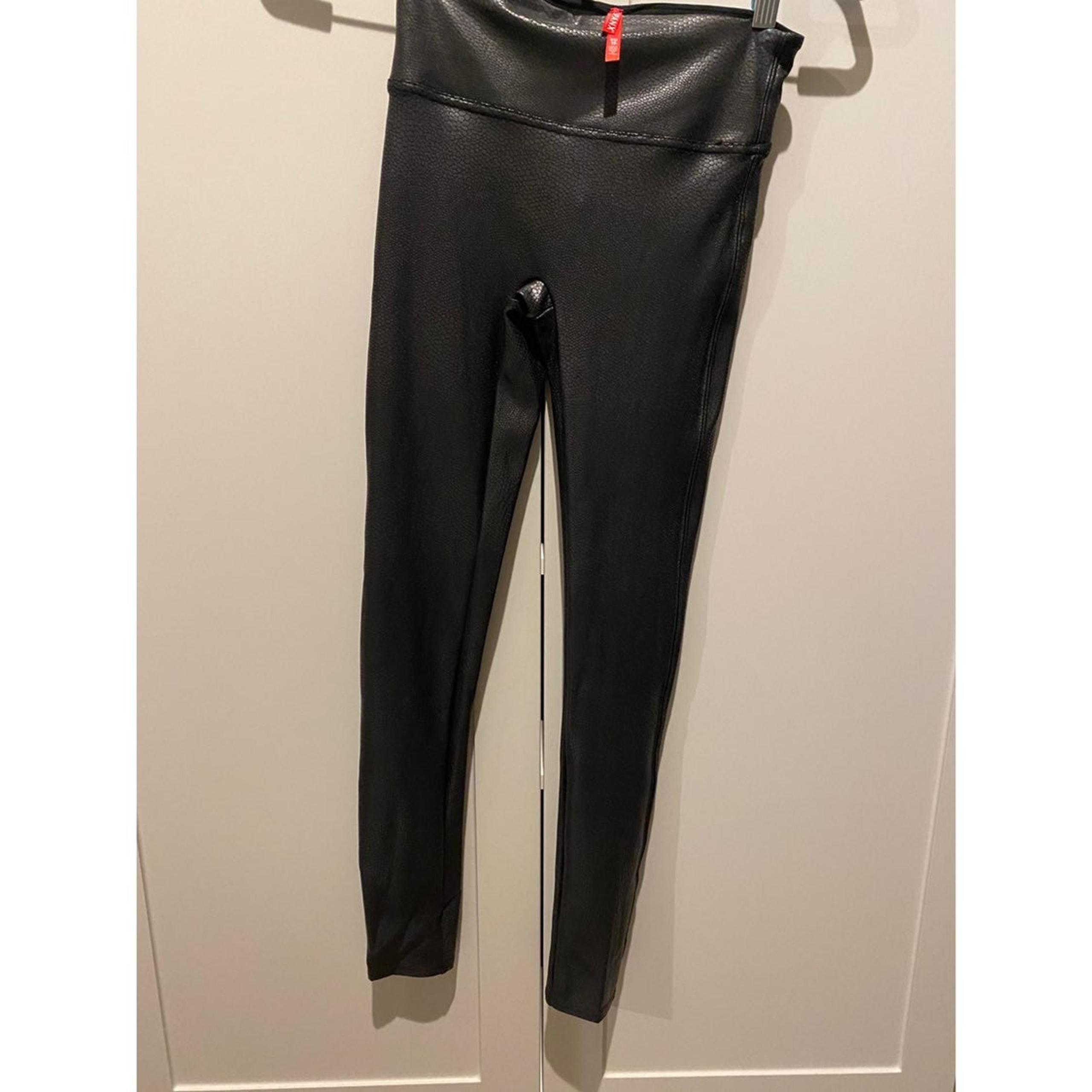 SPANX Feaux Leather Pebbled legging