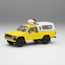 DiecastTalk Exclusive GCD 1:64 Toyota Hilux Xtracab SR5 4x4 Work Truck