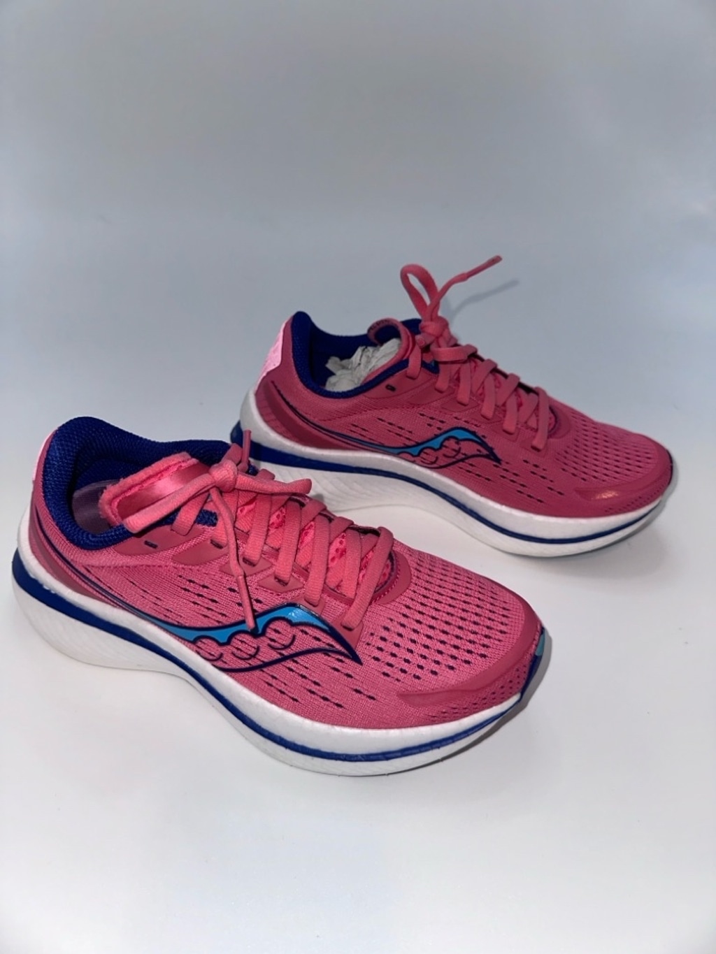Women's Saucony Running Shoes Size 6 Pink Blue PWRTUN+ Endorphin Speed 3
