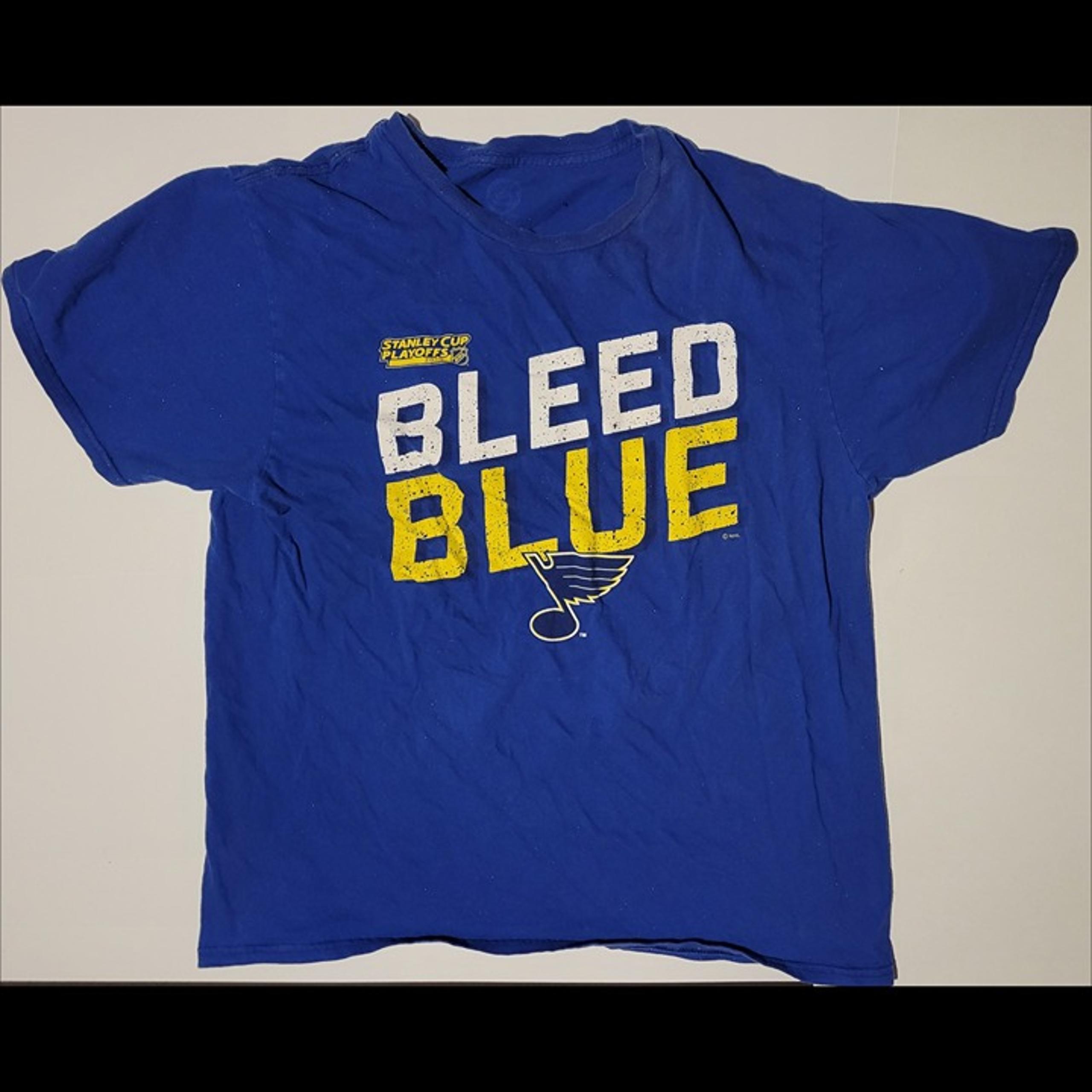Mens Medium ShortSleeve NHL St. Louis Blues Hockey Tee Shirt