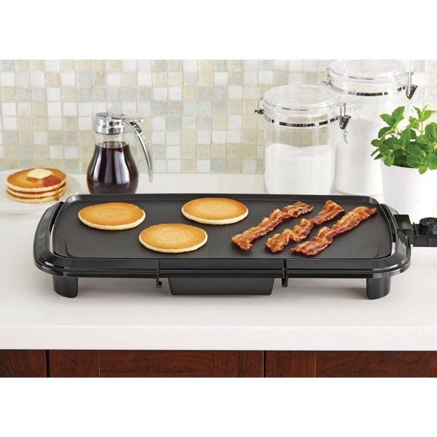 Dishwasher-Safe 20 Black Griddle with Adjustable Temperature