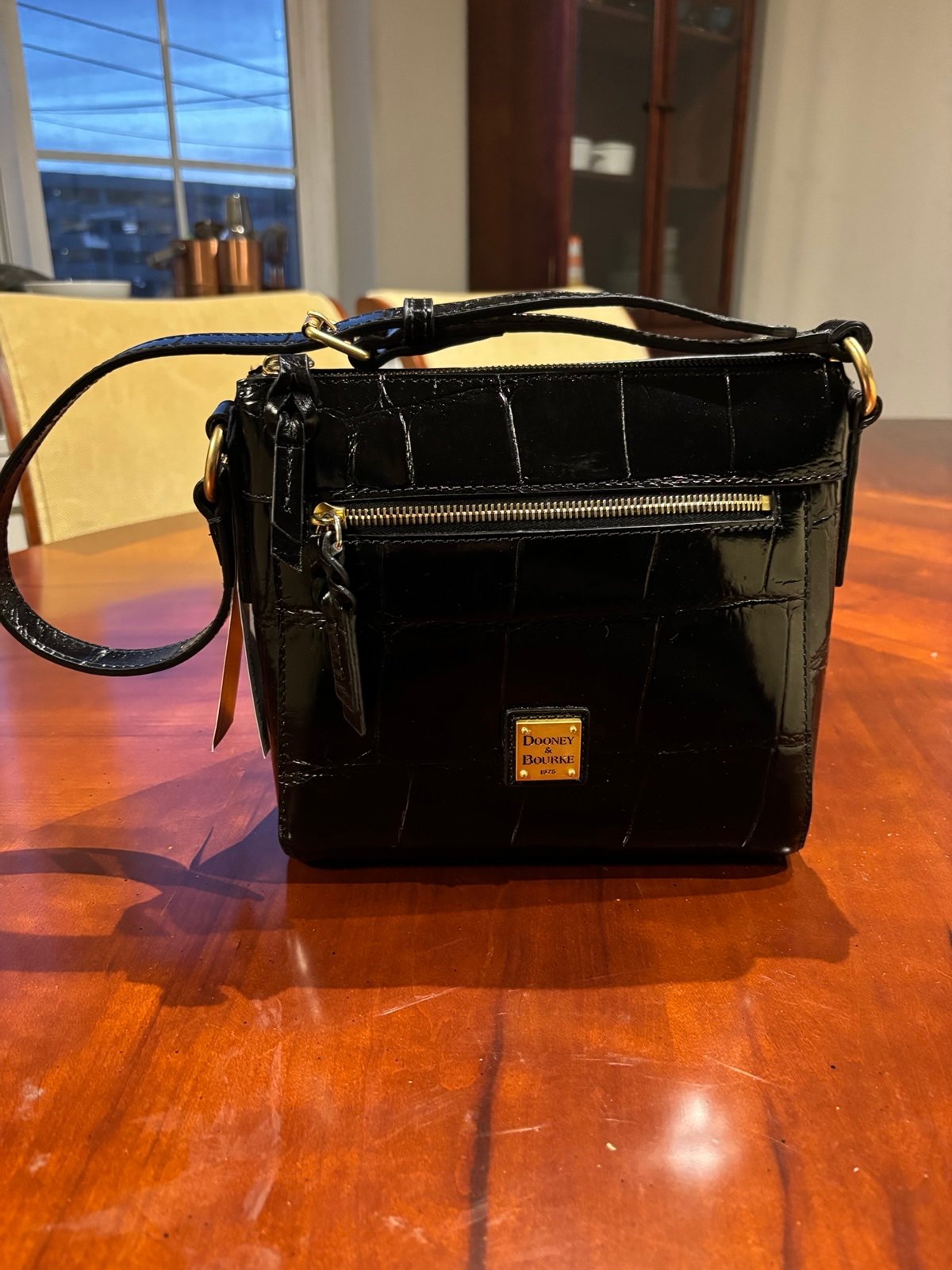 Dooney & Bourke Allison crossbody bag