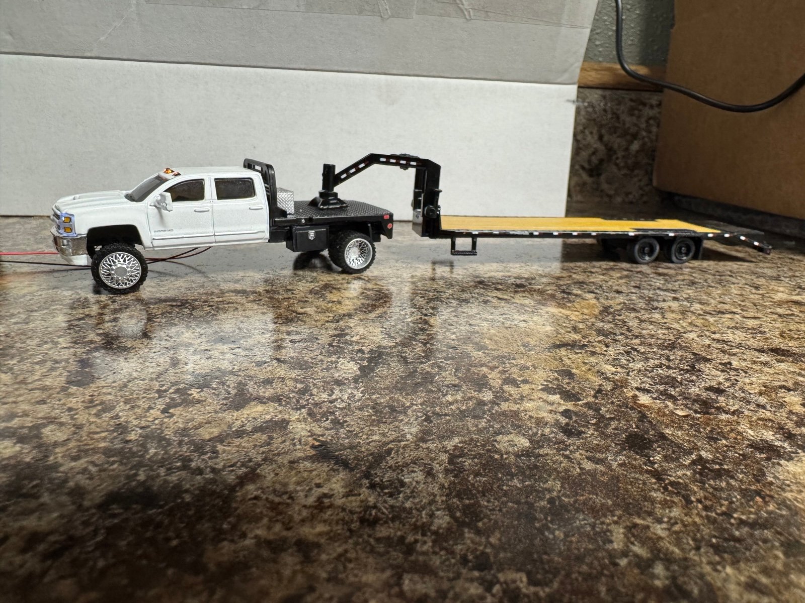 1/64 Custom Diecast Chevy Dually Flatbed & Gooseneck Combo