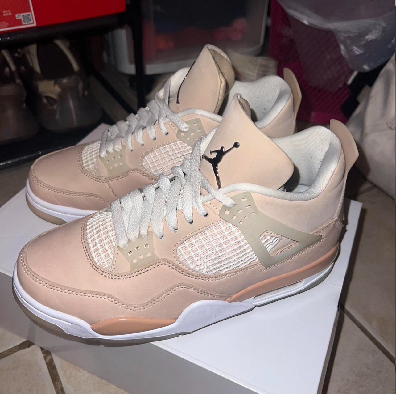 Jordan 4