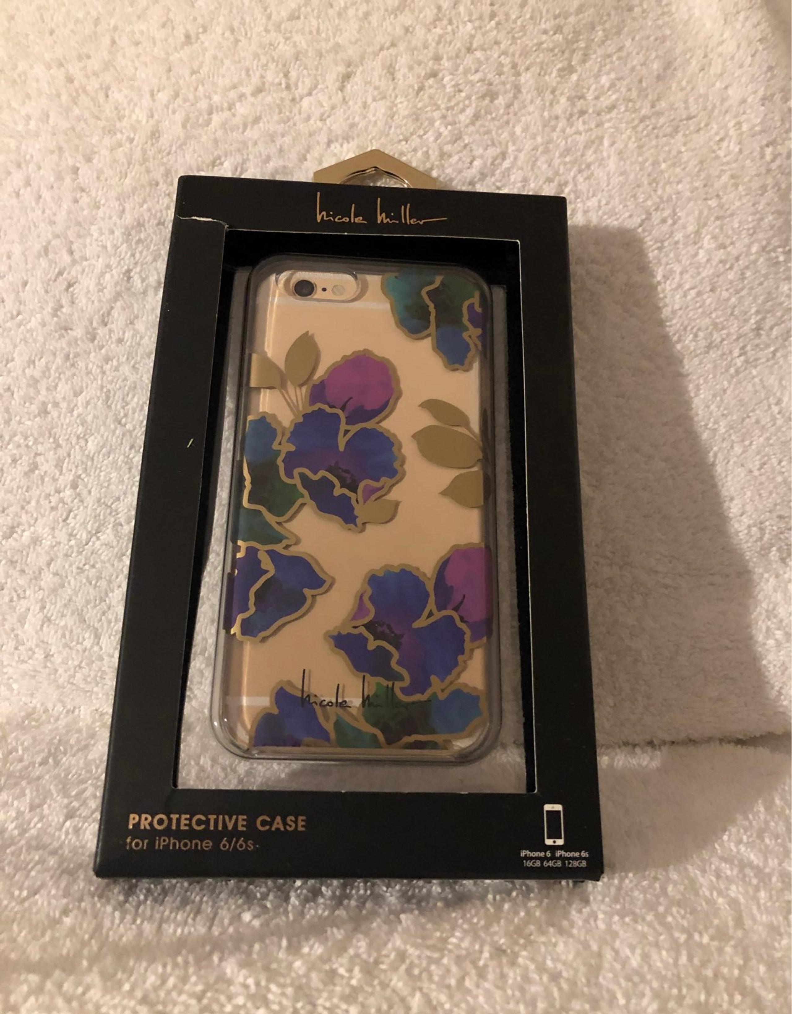 Nicole Miller Cell Phonr Case