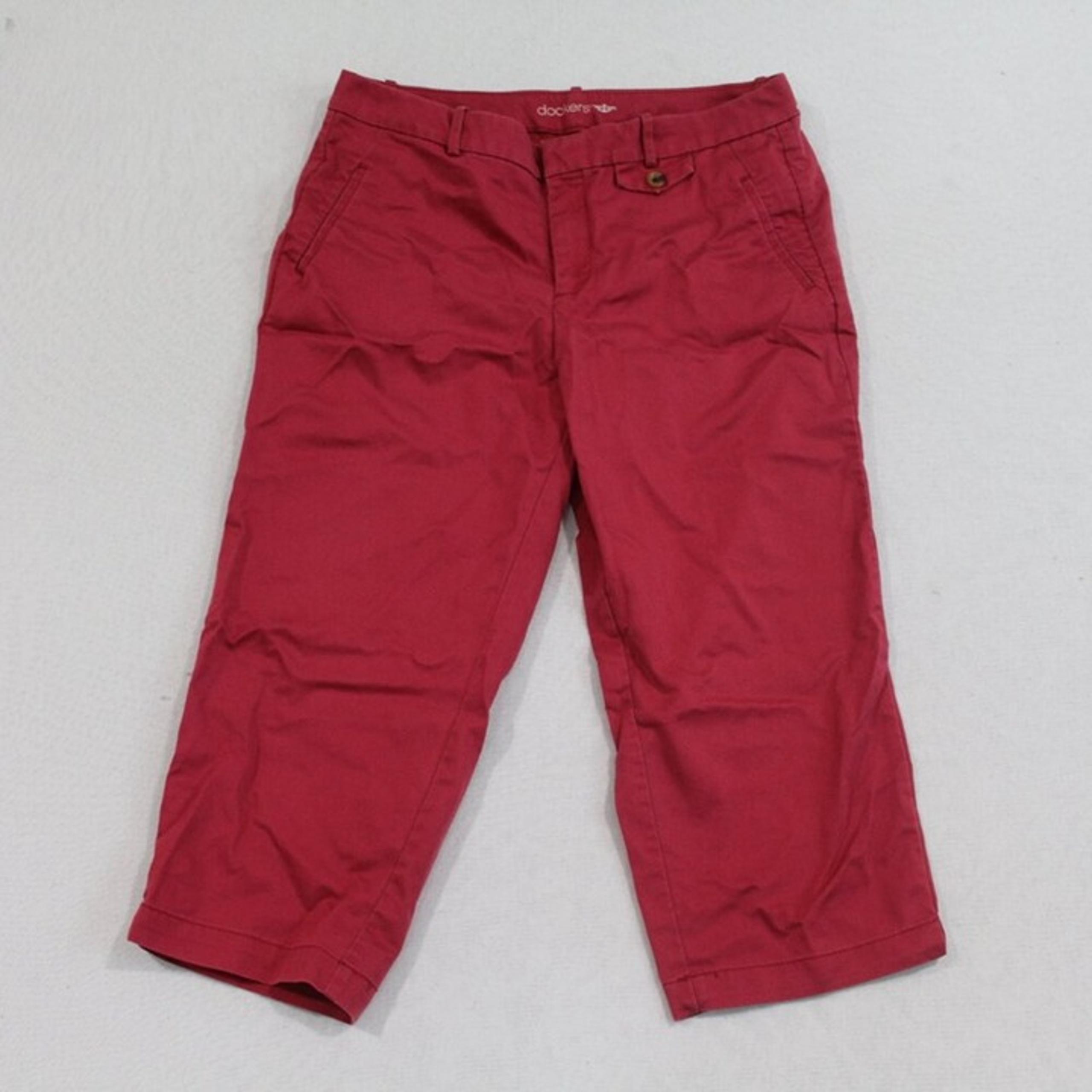 Dockers Women Vibrant Red Cropped Pants Casual Preppy Size 10