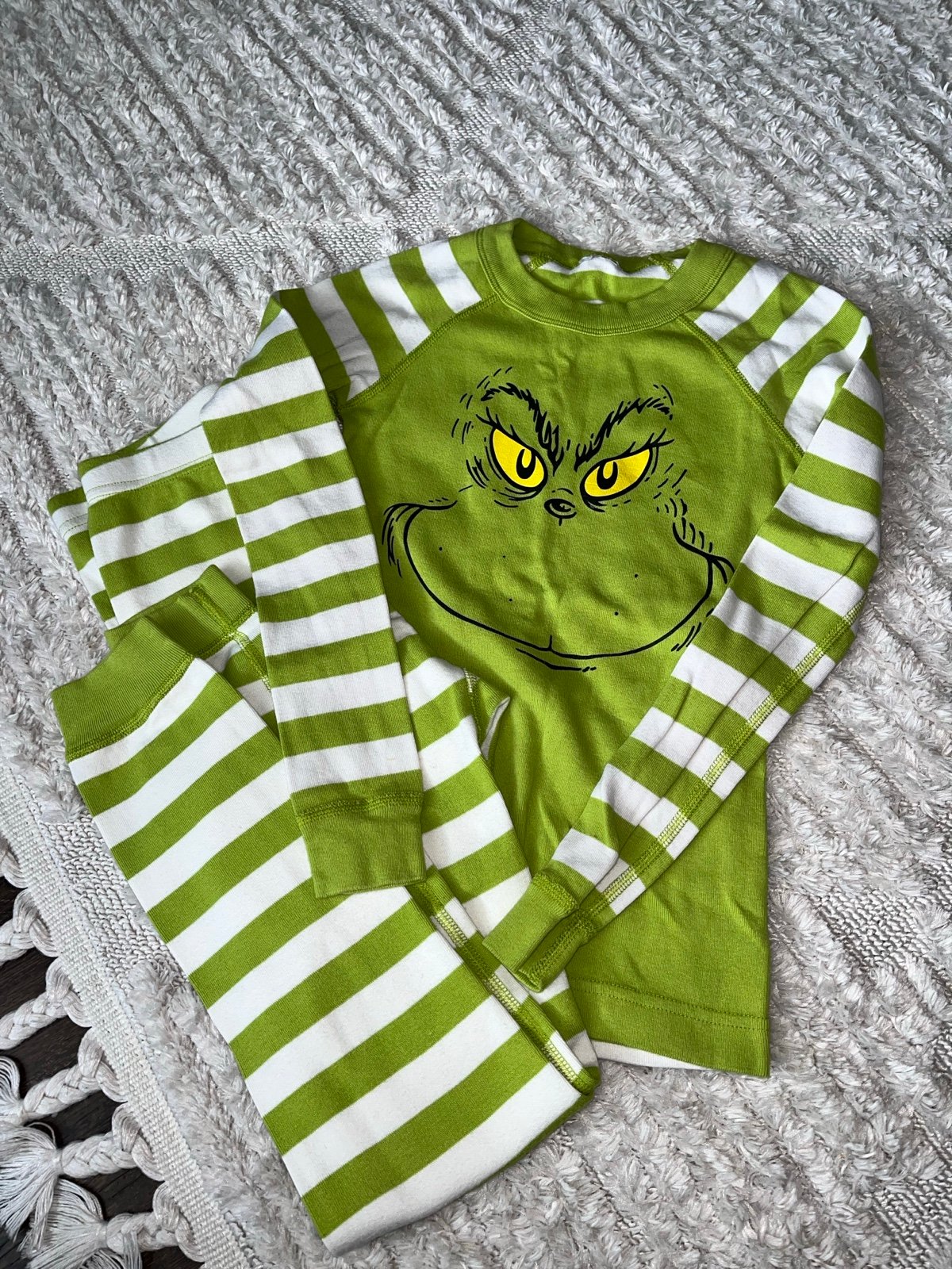 Hanna Anderson grinch size 8