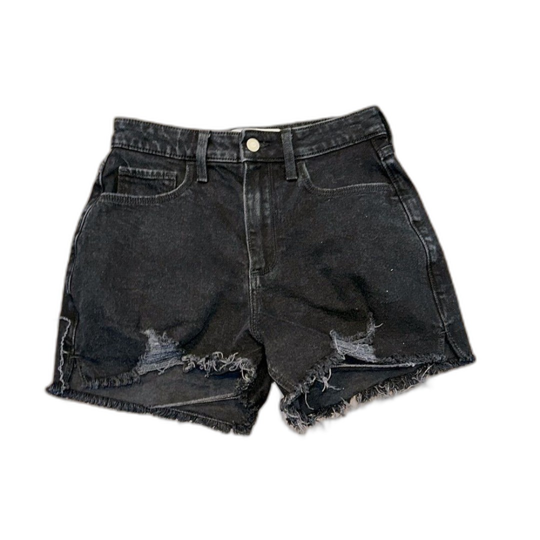 Hollister black curvy ultra high rise Mom shorts size 27