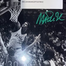 Magic Johnson Autograph picture