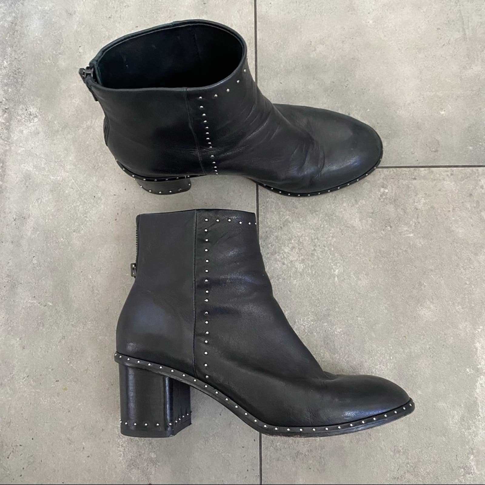 rag & bone black leather willow stud ankle boot size 38 or 8