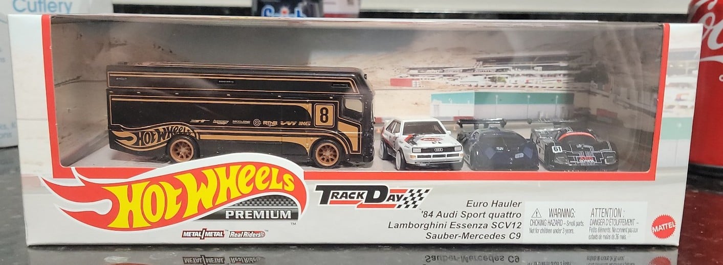 Hot Wheels Premium Track day EURO HAULER, '84 AUDI, LAMBO, SAUBER MERCEDES