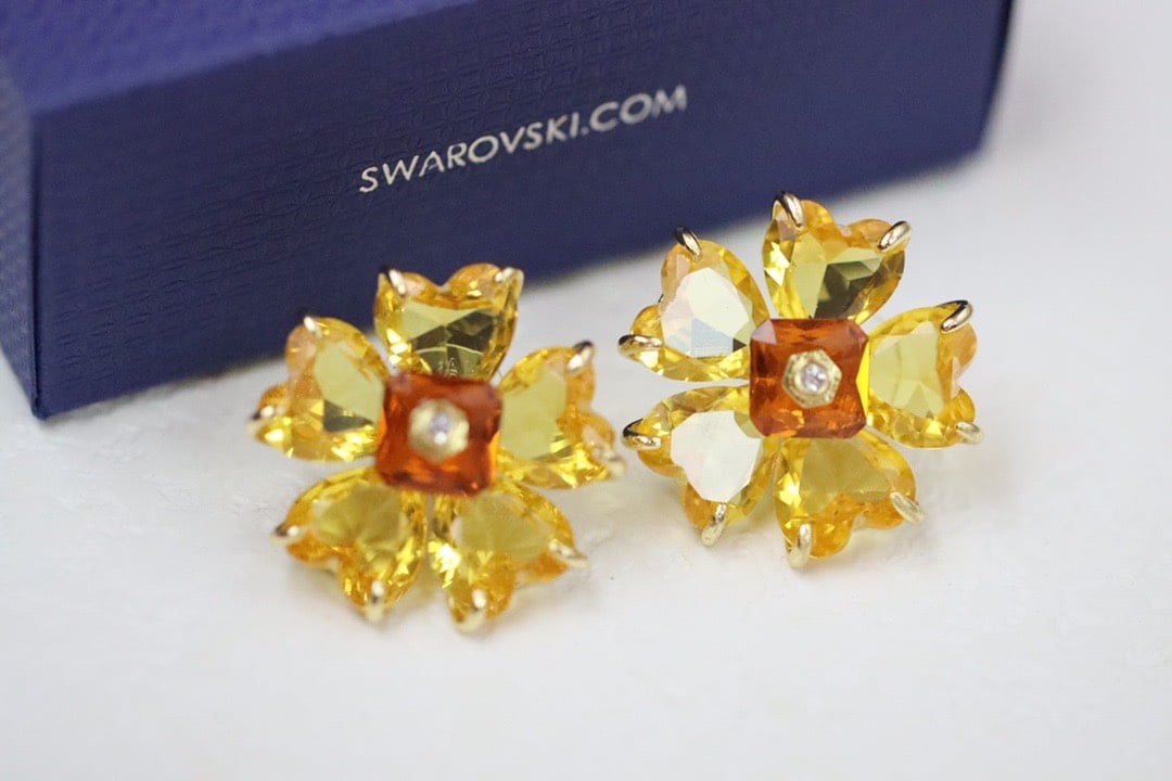 Yellow Diamond earrings