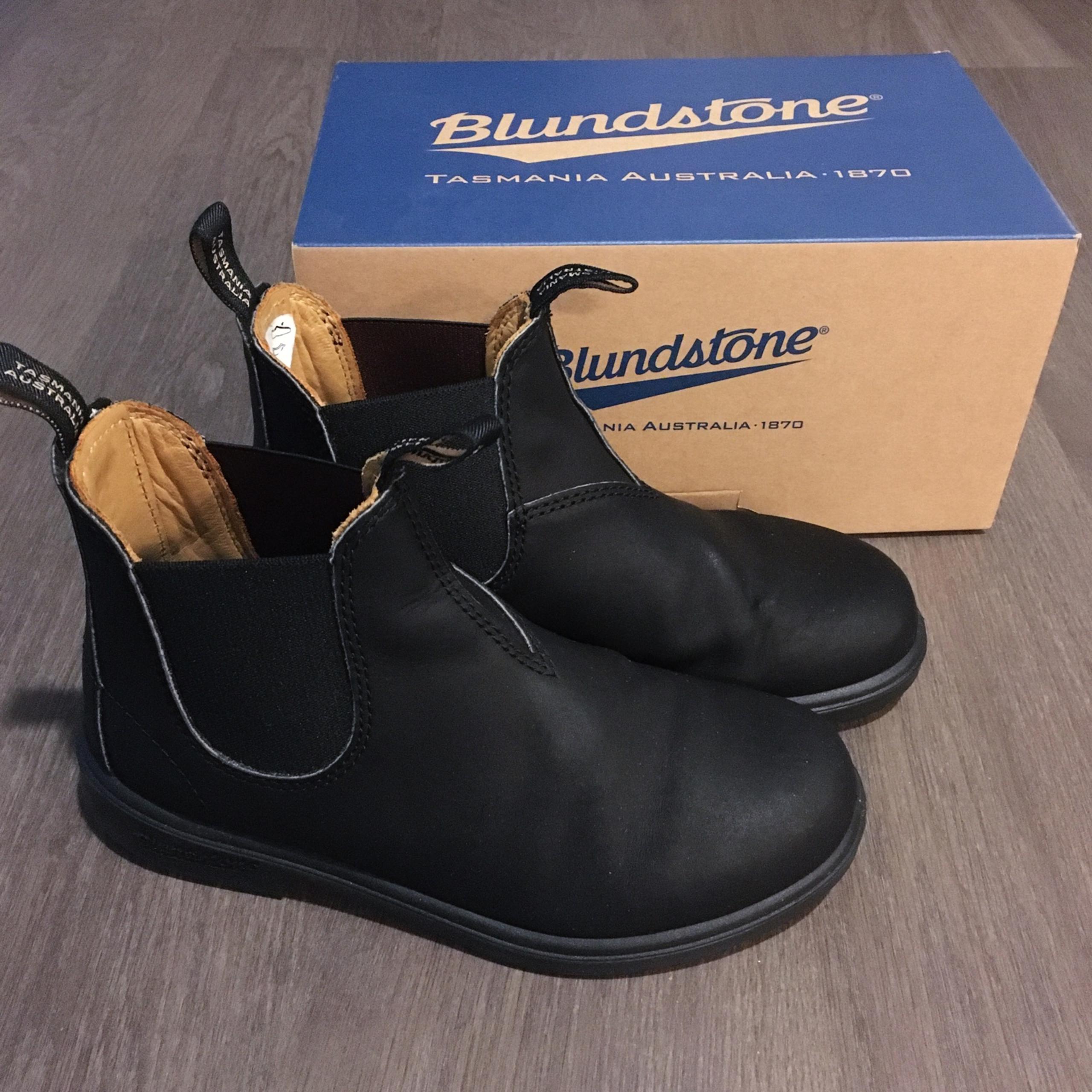 Read: Blundstone 531 black leather boots kids size AU3