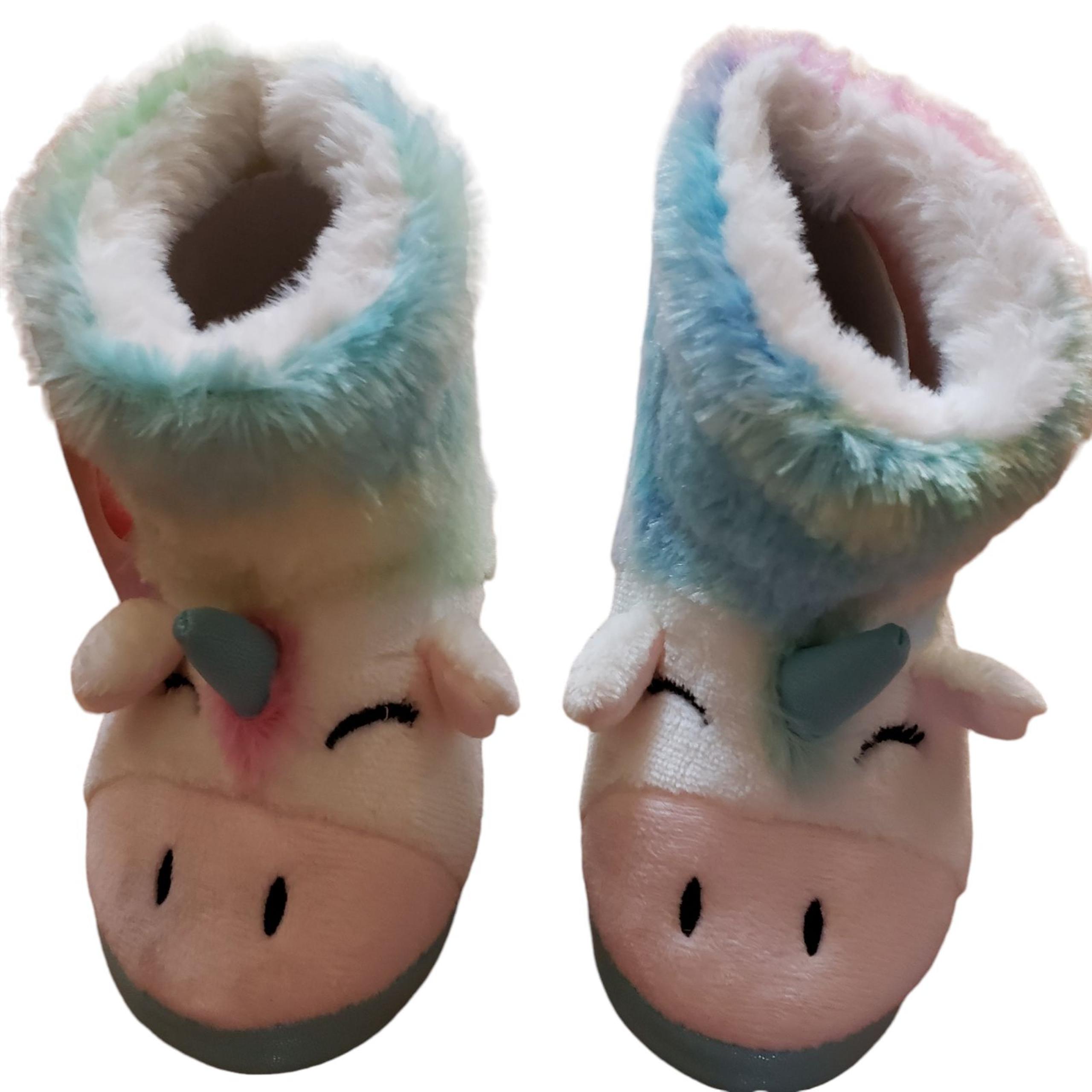 Totes Colorful Unicorn Ankle Slippers