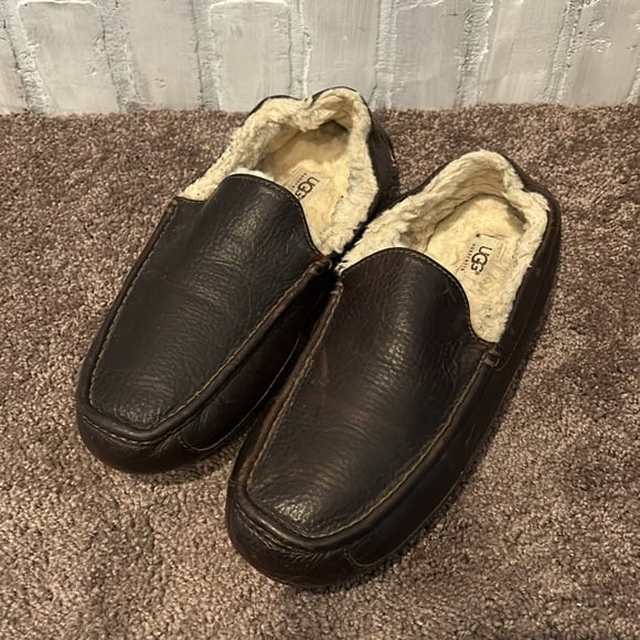 UGG Ascot Leather Men's Casual Comfort Slipper Loafers dark brown