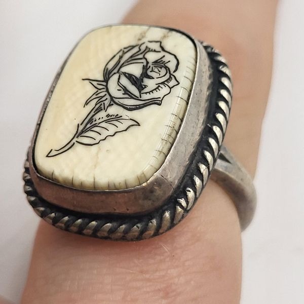 Vintage Native American Rose Scrimscaw Ring sz 7.25